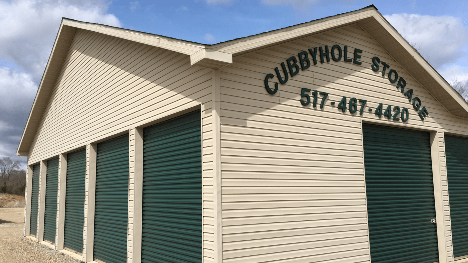 Cubbyhole Storage